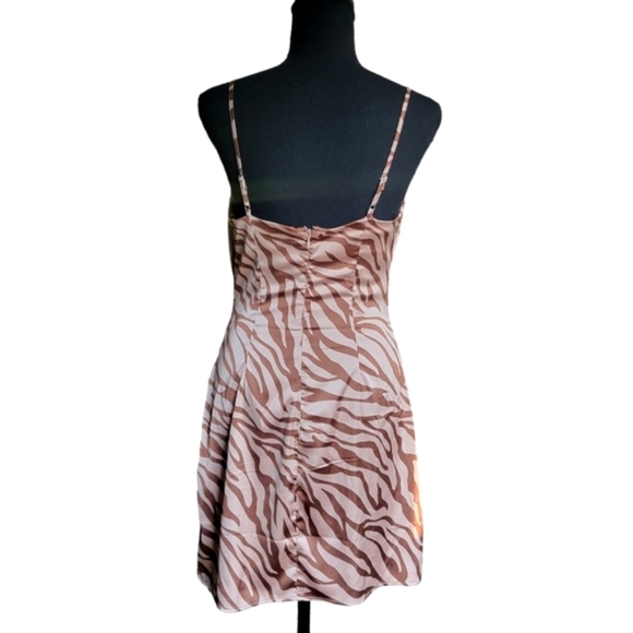 Love Tree Animal Print Dress - Picture 2 of 6